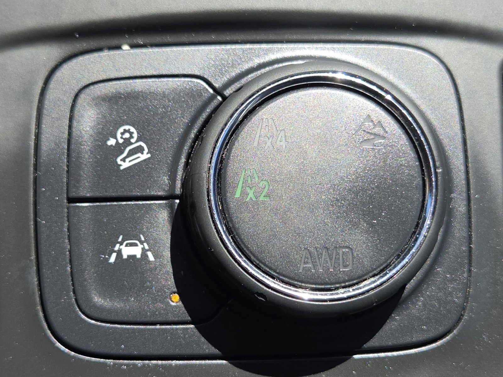 Used 2023 GMC Terrain SLT image 9