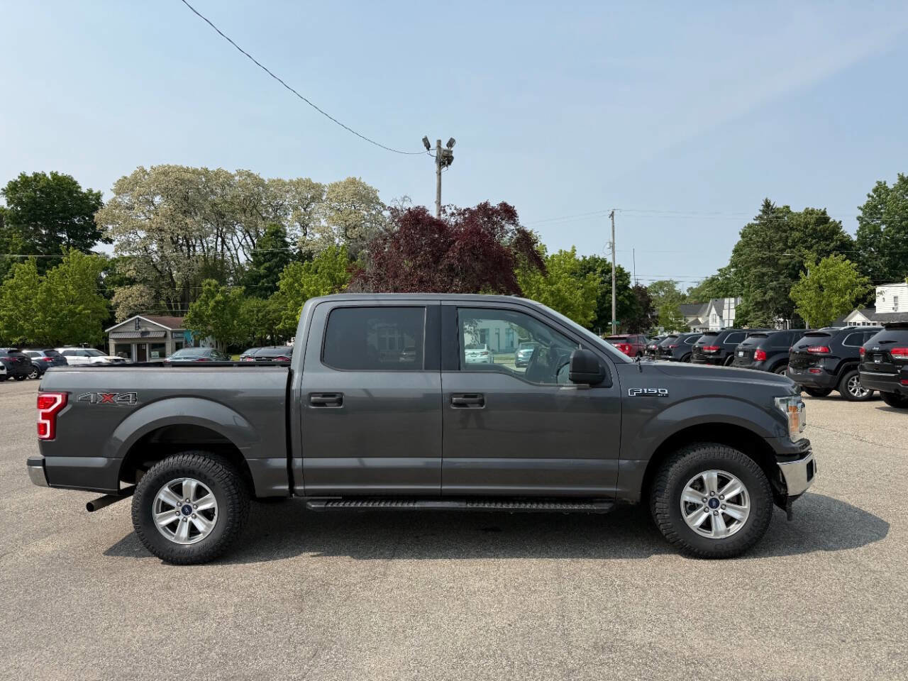 Used 2018 Ford F150 XLT w/ Trailer Tow Package image 7