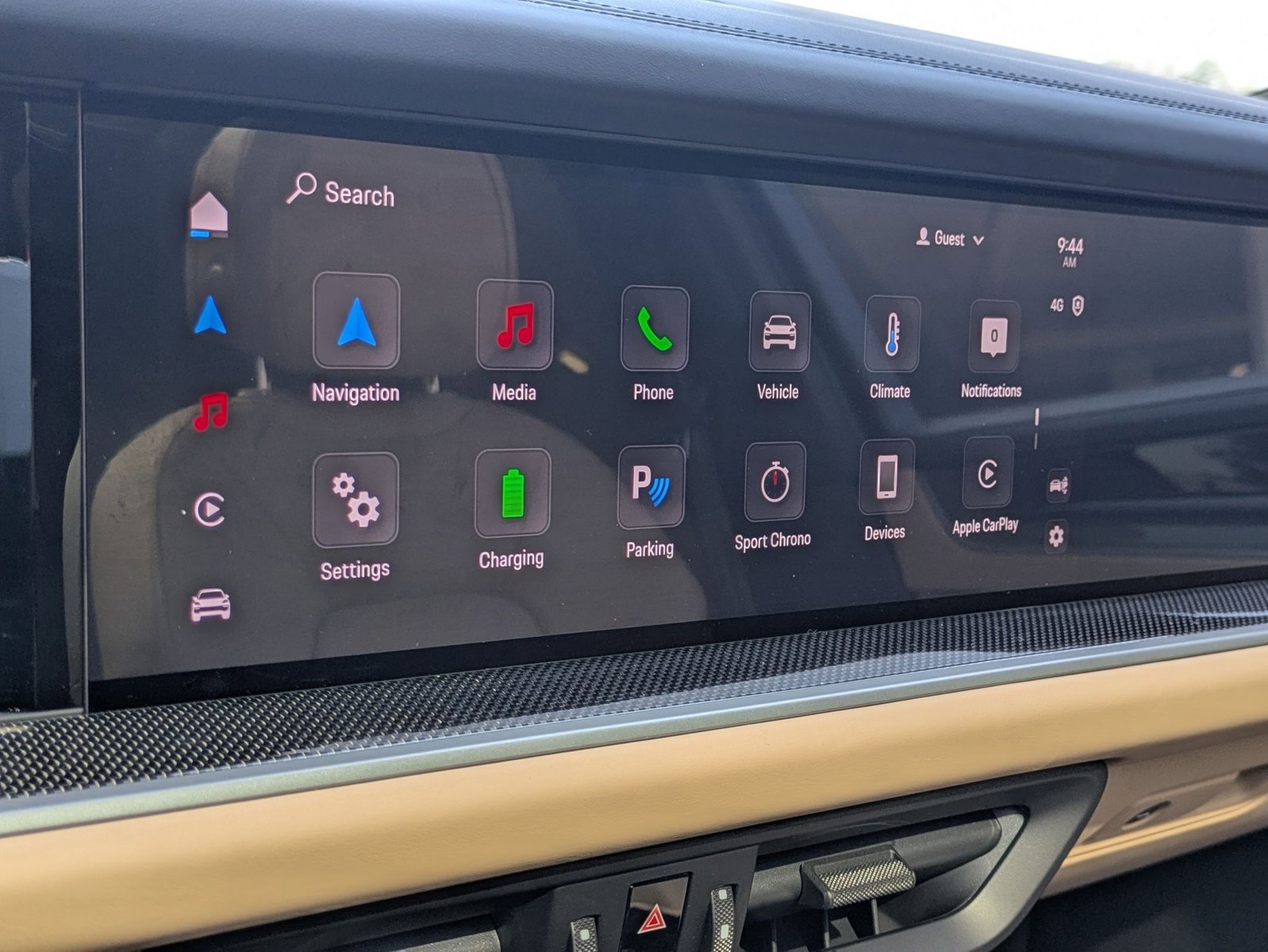 New 2025 Porsche Cayenne Turbo AWD/4WD image 17