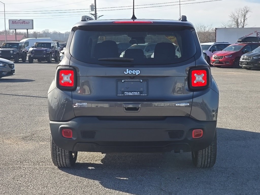 Certified 2019 Jeep Renegade Latitude image 6