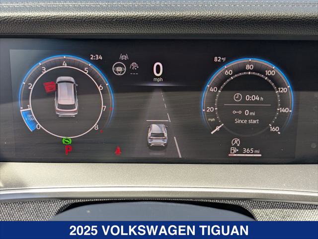 Used 2025 Volkswagen Tiguan S image 16
