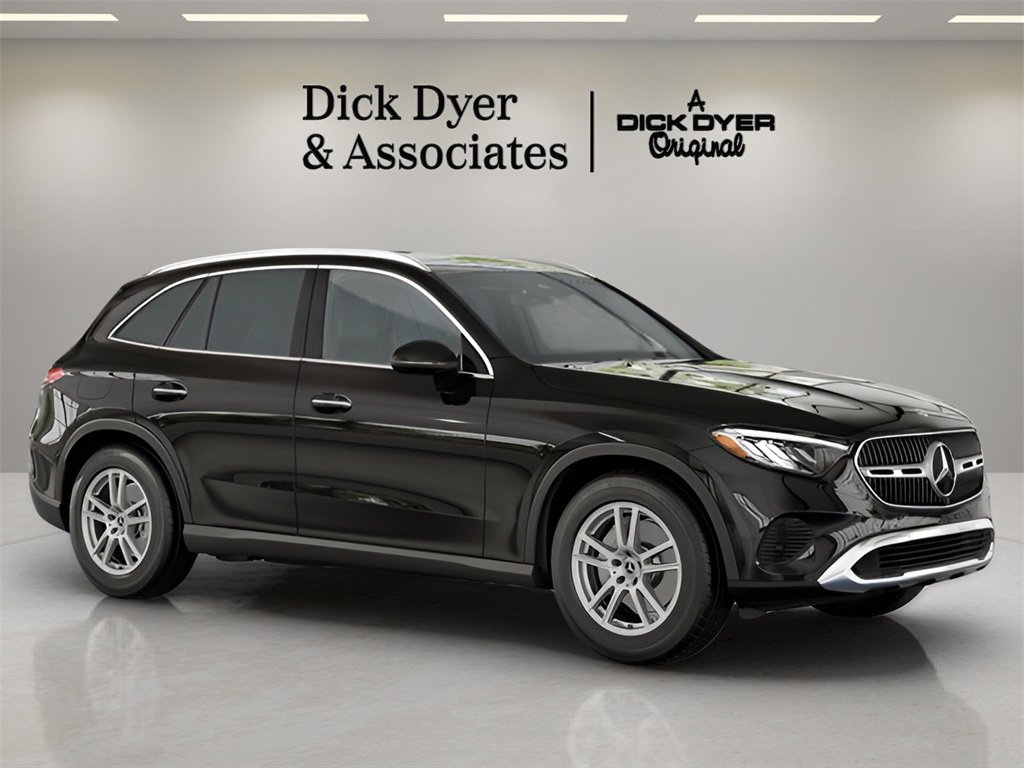 Used 2025 Mercedes-Benz GLC 300