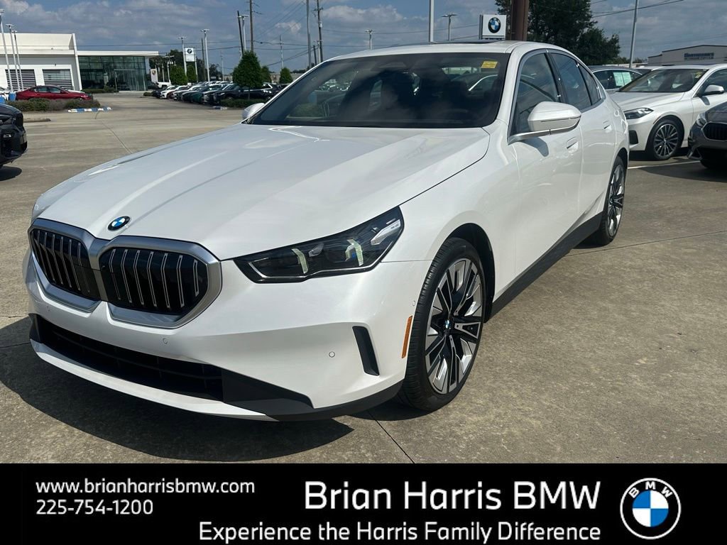 New 2026 BMW 530i w/ Premium Package