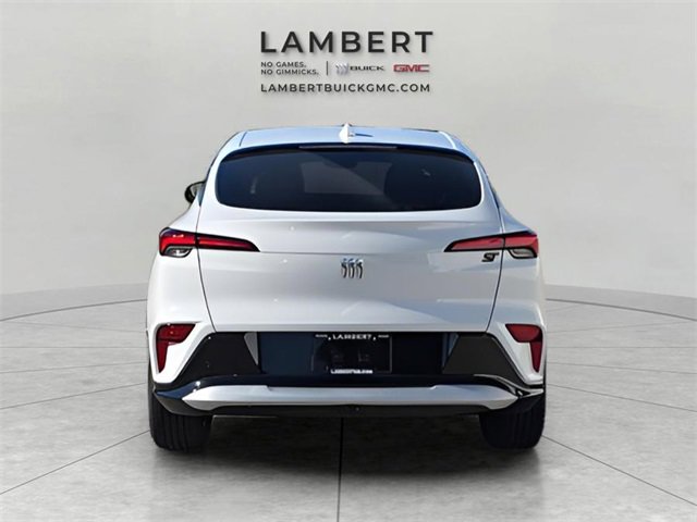 Used 2025 Buick Envista Sport Touring w/ Convenience I Package image 4