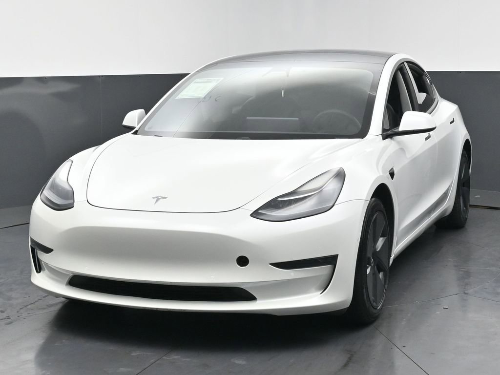 Used 2021 Tesla Model 3 Standard Range Plus RWD image 7