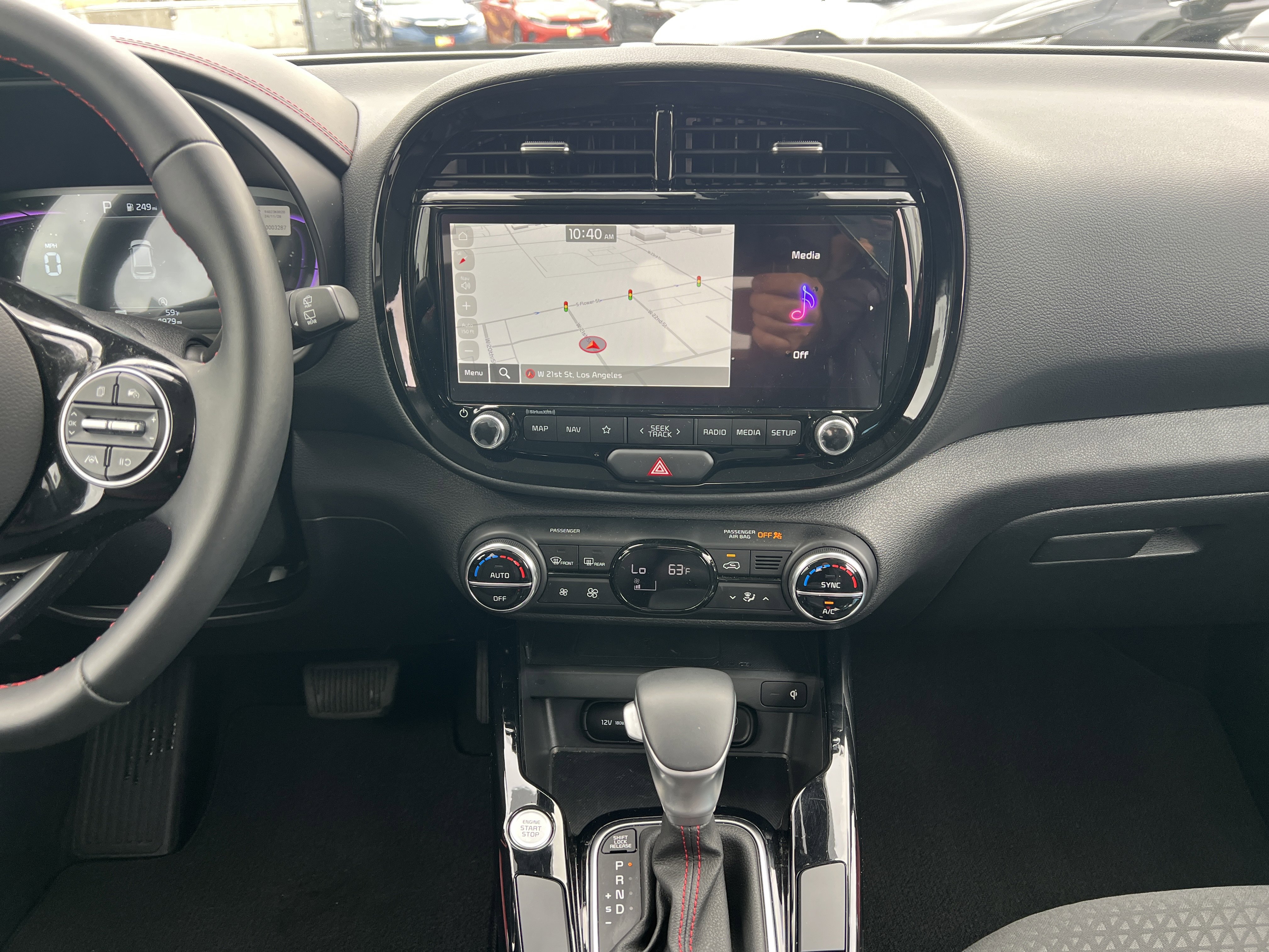 Certified 2025 Kia Soul GT-Line image 19