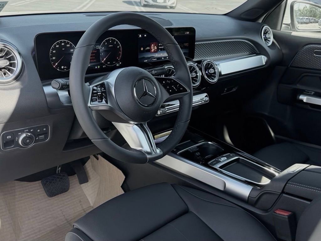 New 2026 Mercedes-Benz GLB 250 image 29