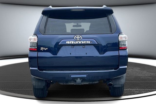 Used 2017 Toyota 4Runner SR5 Premium AWD/4WD image 5