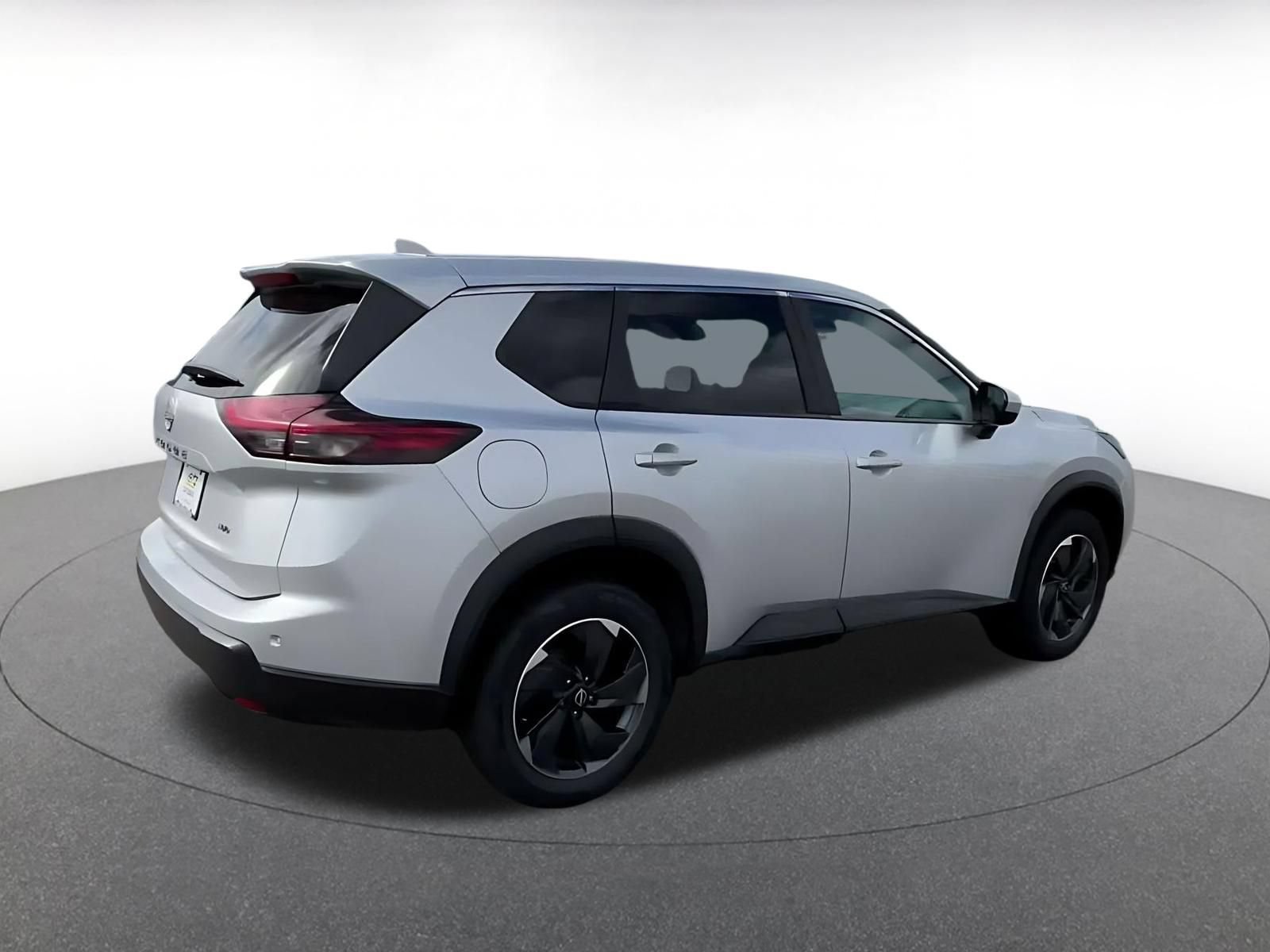 Used 2025 Nissan Rogue SV AWD/4WD image 13