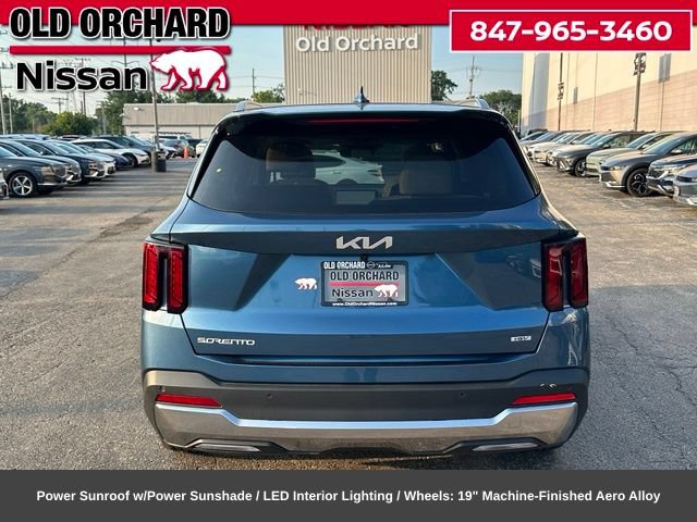 Used 2025 Kia Sorento EX w/ EX Panoramic Sunroof Package AWD/4WD image 7