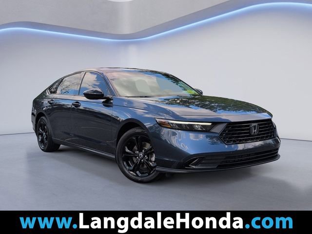 Used 2025 Honda Accord SE image 1