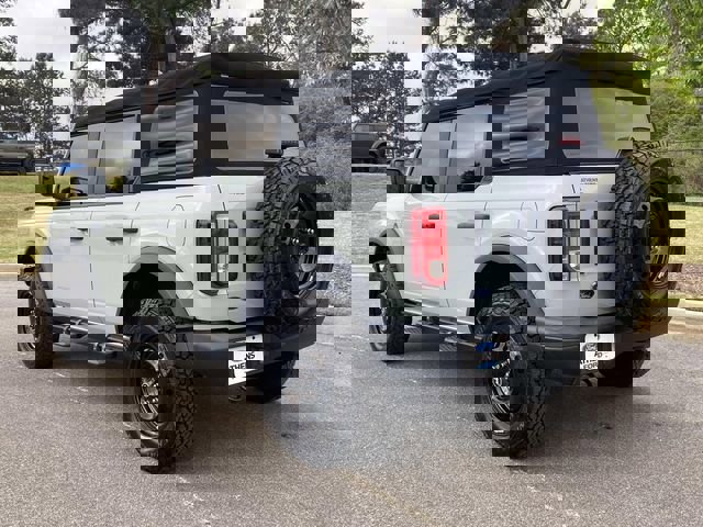 Used 2022 Ford Bronco Black Diamond image 7