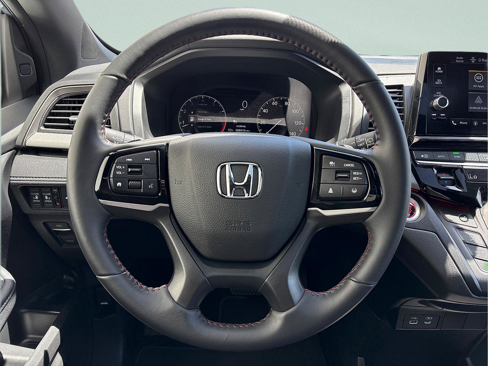 Certified 2025 Honda Odyssey Sport-L image 18