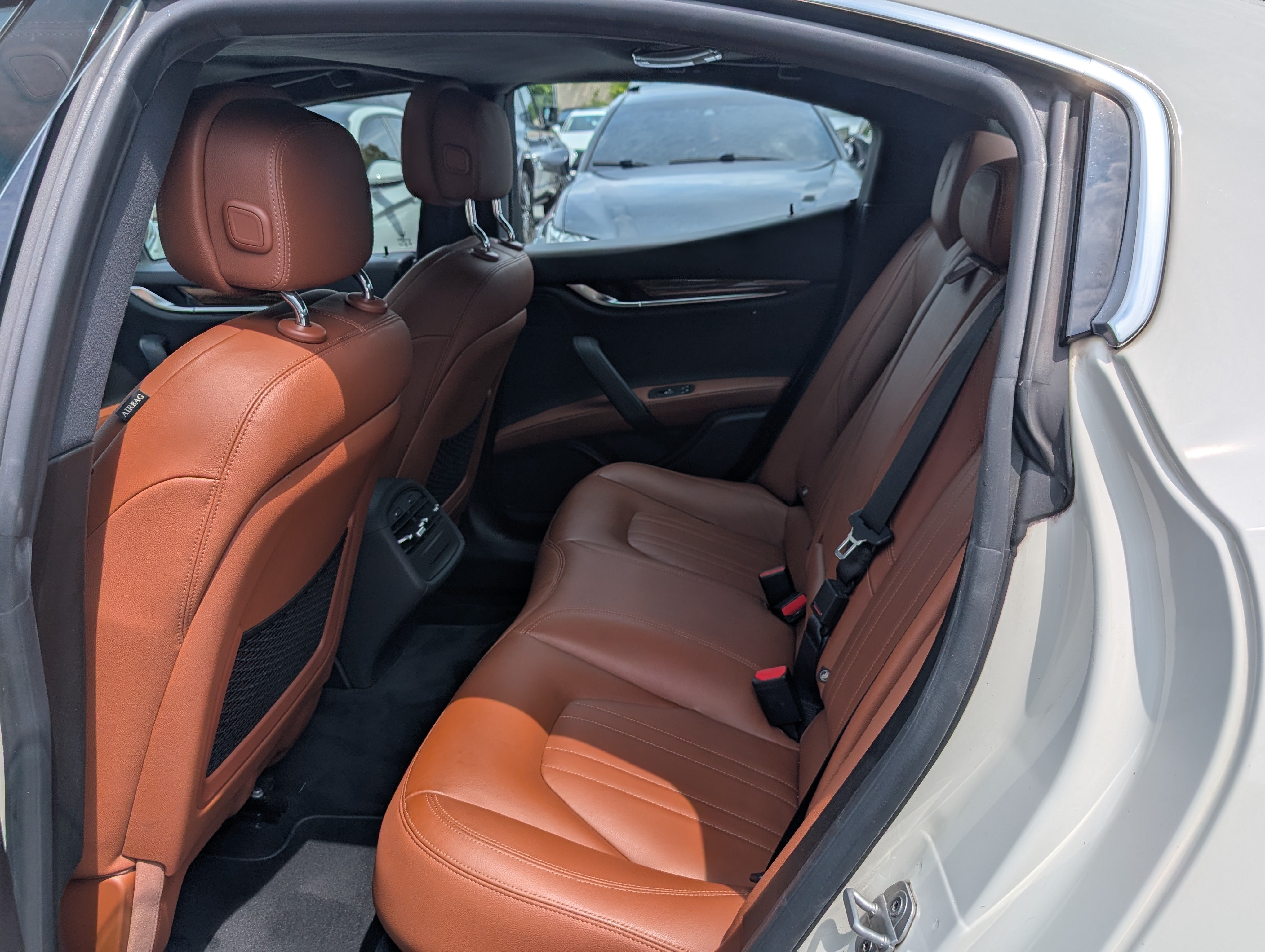 Used 2021 Maserati Ghibli S Q4 AWD/4WD image 14