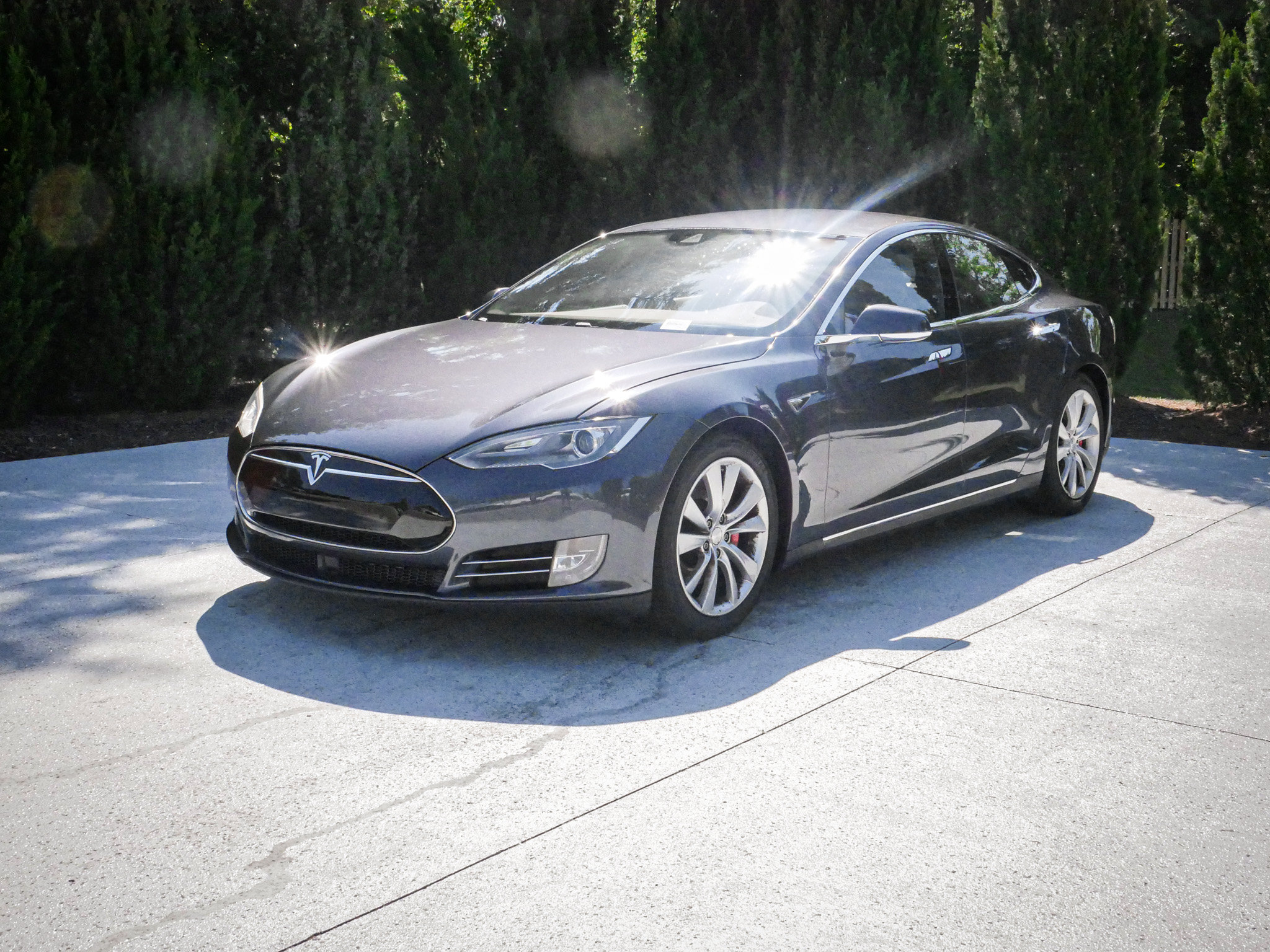 Used 2015 Tesla Model S 70D AWD/4WD image 5