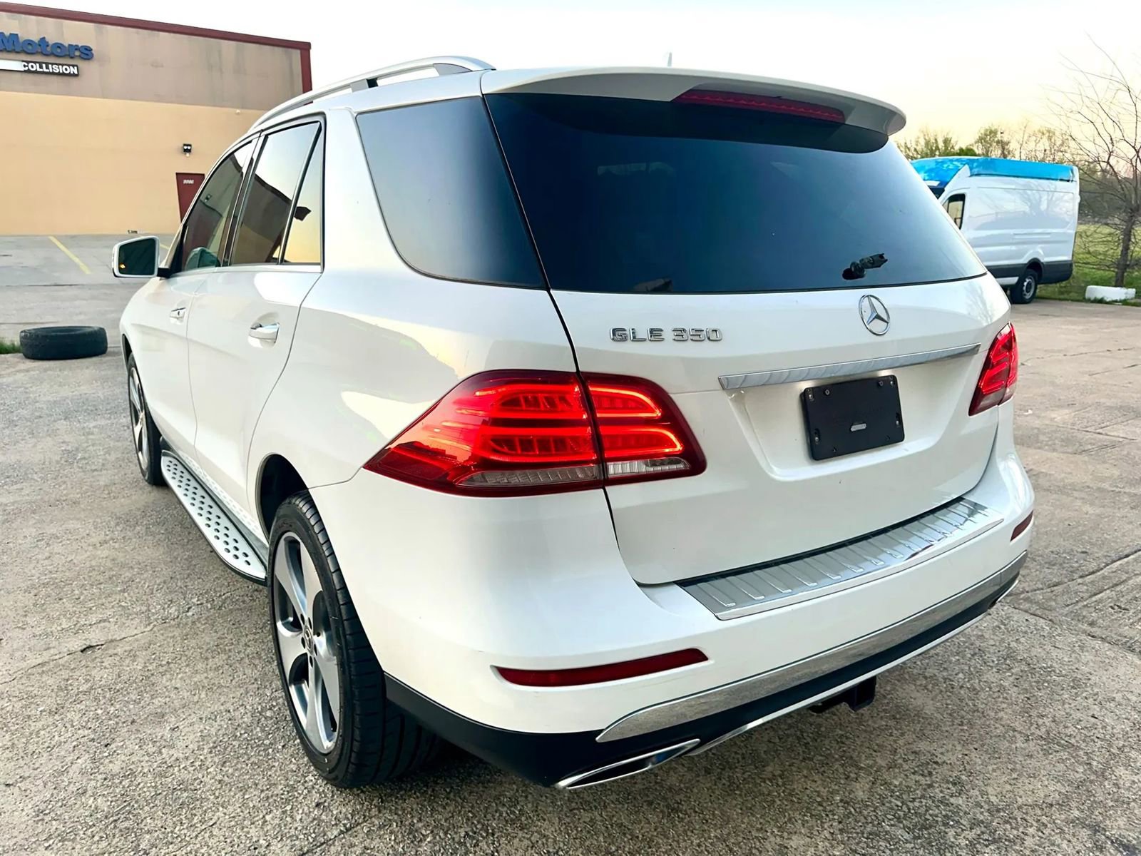 Used 2018 Mercedes-Benz GLE 350 image 4
