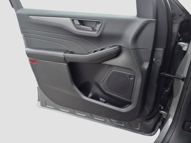 New 2026 Ford Escape Active w/ Cold Weather Package AWD/4WD image 8