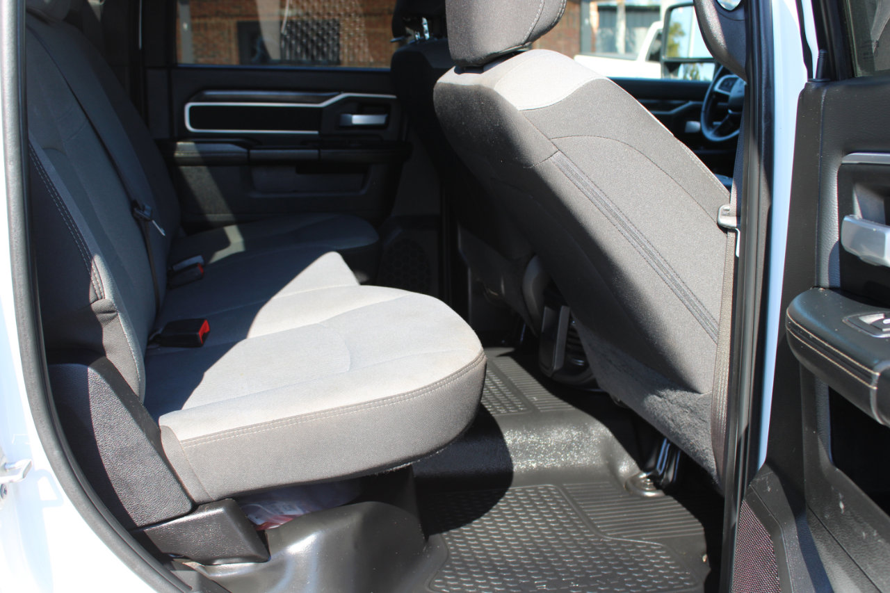 Used 2024 RAM 4500 SLT w/ Quick Order Package 2YG SLT image 8