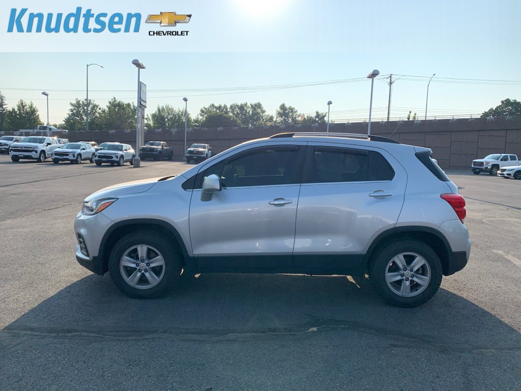 Used 2019 Chevrolet Trax LT w/ LT Convenience Package AWD/4WD image 4