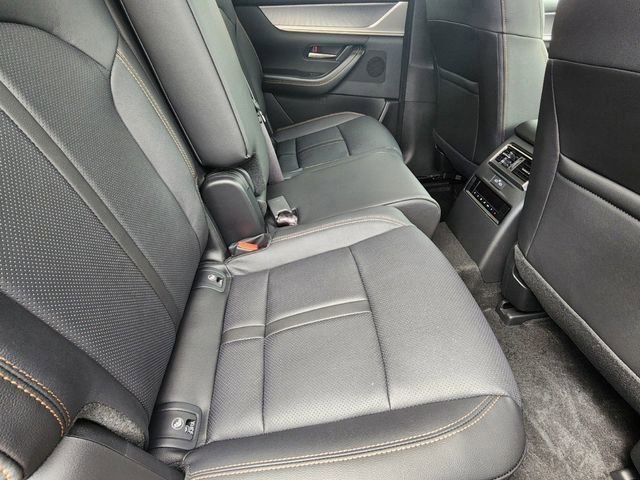 New 2025 MAZDA CX-70 Plug-In Hybrid w/ Premium Pkg image 39