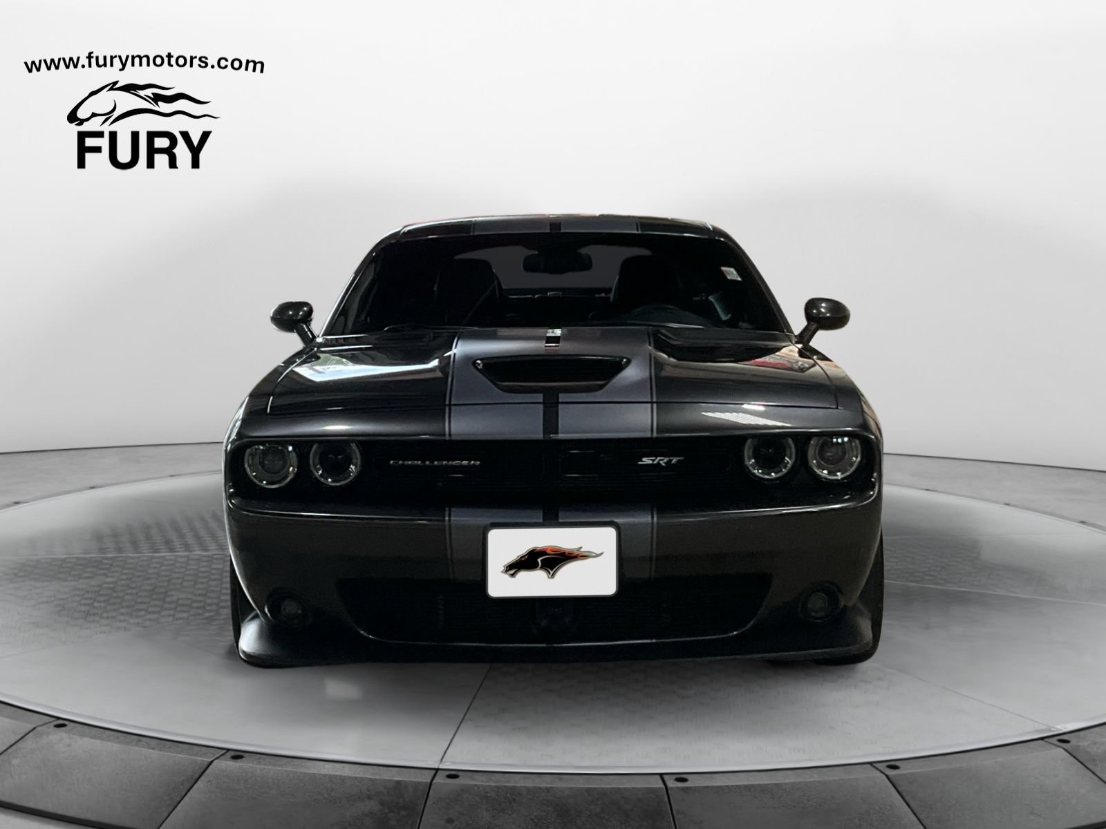 Used 2016 Dodge Challenger SRT w/ Technology Group RWD image 9