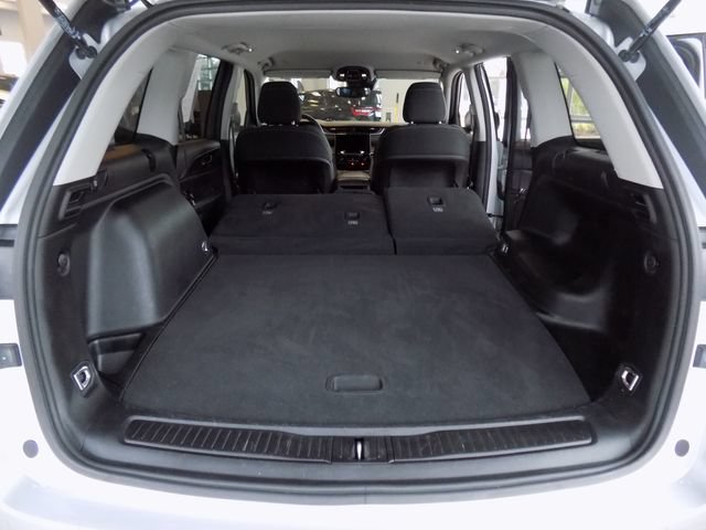 Certified 2024 Jeep Grand Cherokee Laredo RWD image 23