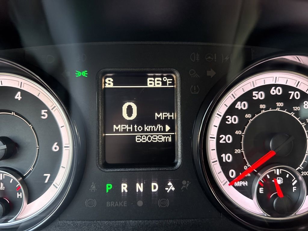 Used 2020 RAM 1500 Classic SLT image 24