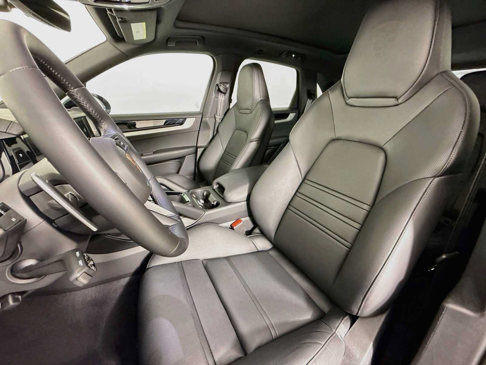 New 2026 Porsche Cayenne S AWD/4WD image 5
