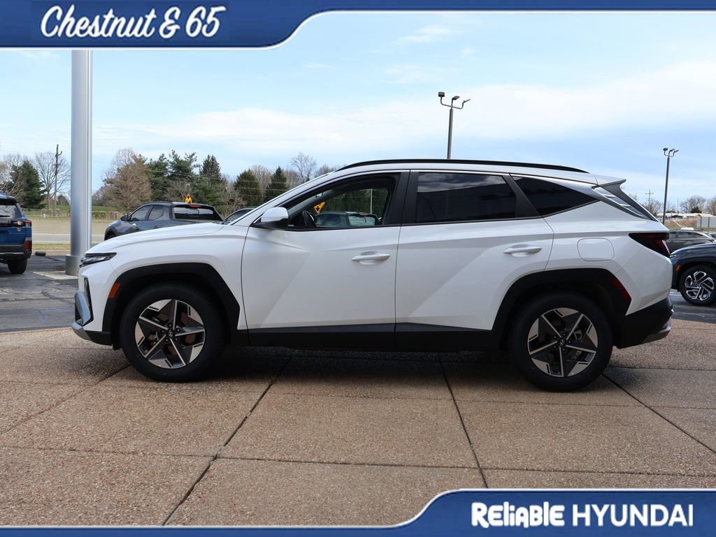 Certified 2025 Hyundai Tucson SEL image 3