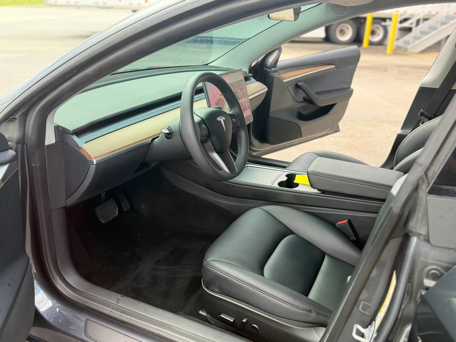 Used 2023 Tesla Model 3 Standard Range RWD image 16