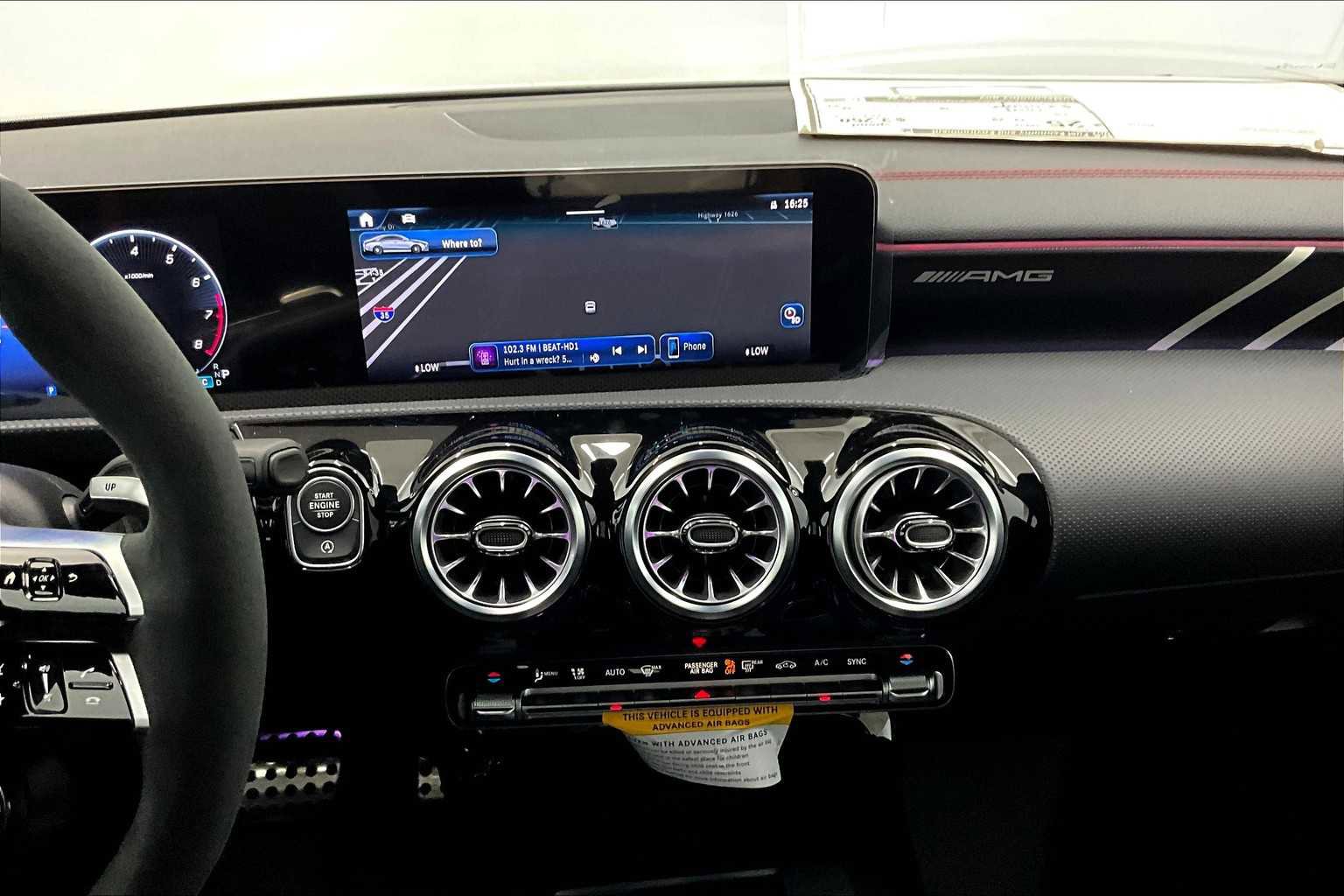 New 2025 Mercedes-Benz CLA 35 AMG 4MATIC image 18