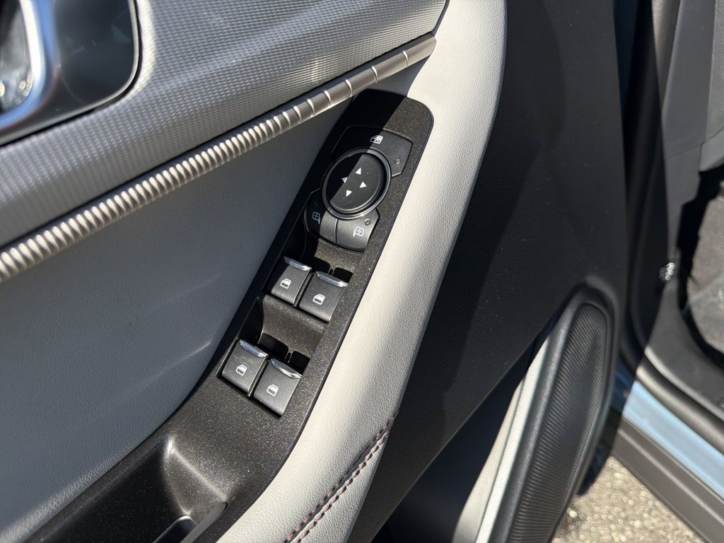 New 2026 Ford Explorer Active w/ Active Comfort Package RWD image 22