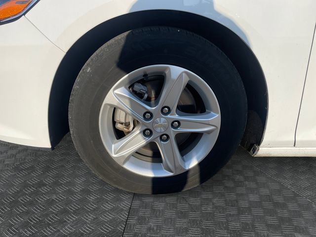 Used 2024 Chevrolet Malibu LT FWD image 13