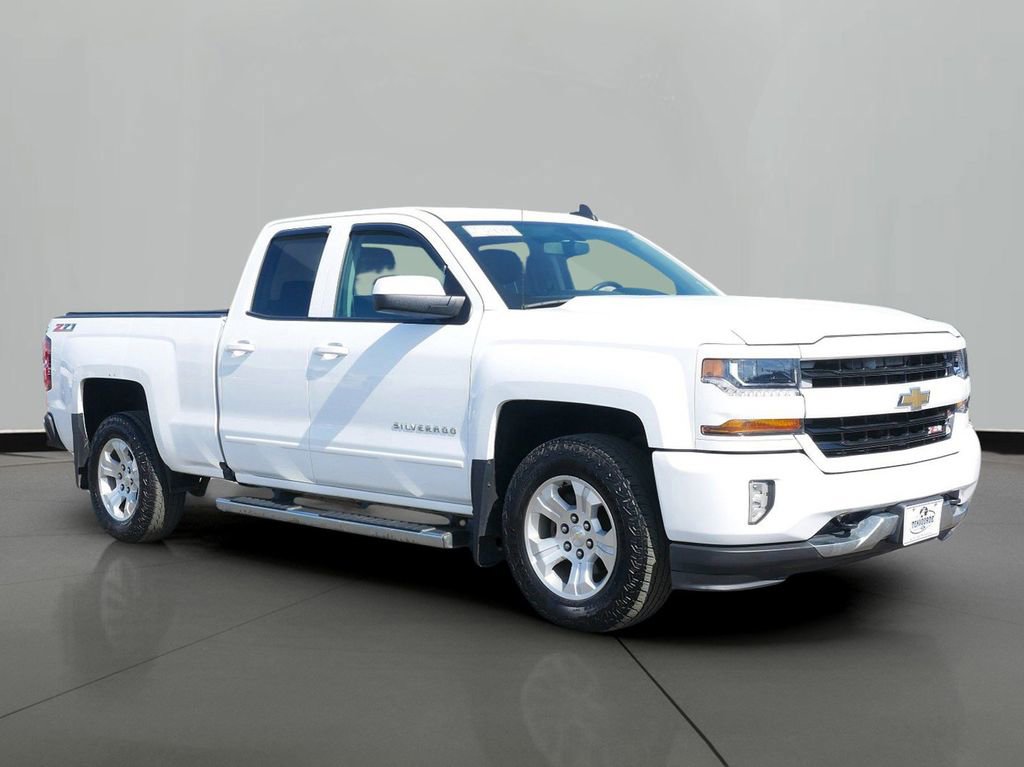 Used 2017 Chevrolet Silverado 1500 LT w/ All Star Edition image 4