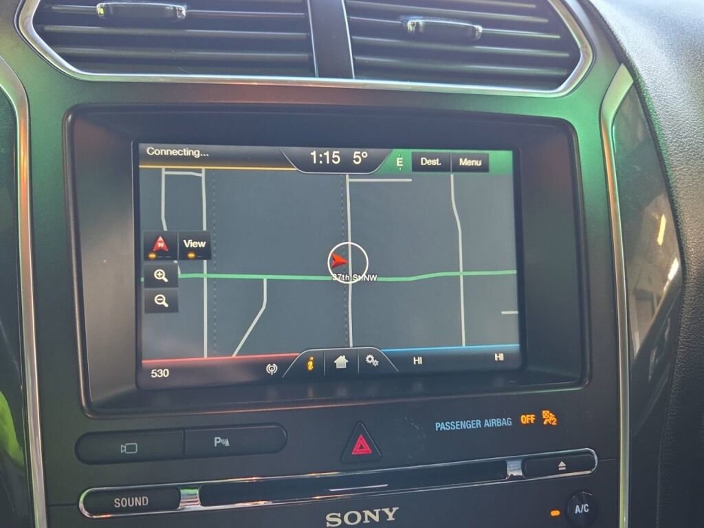 Used 2016 Ford Explorer Sport image 14