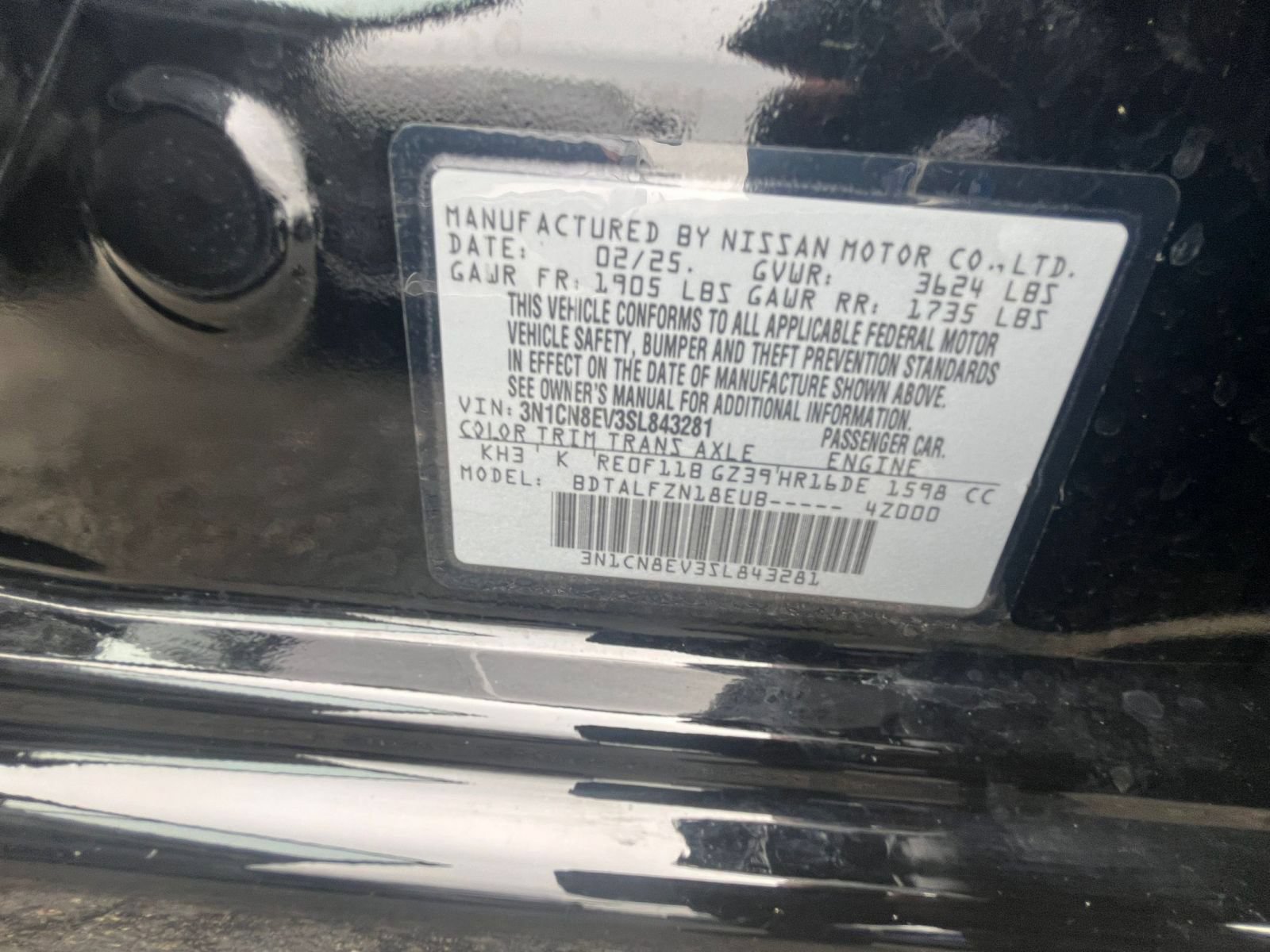 Used 2025 Nissan Versa SV FWD image 27