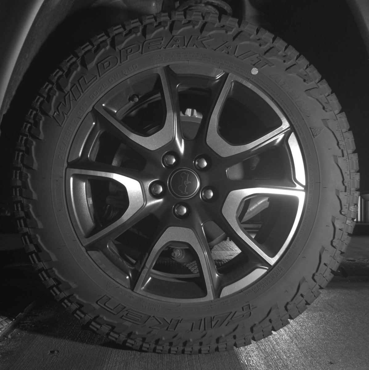 Used 2025 Jeep Compass Trailhawk image 14