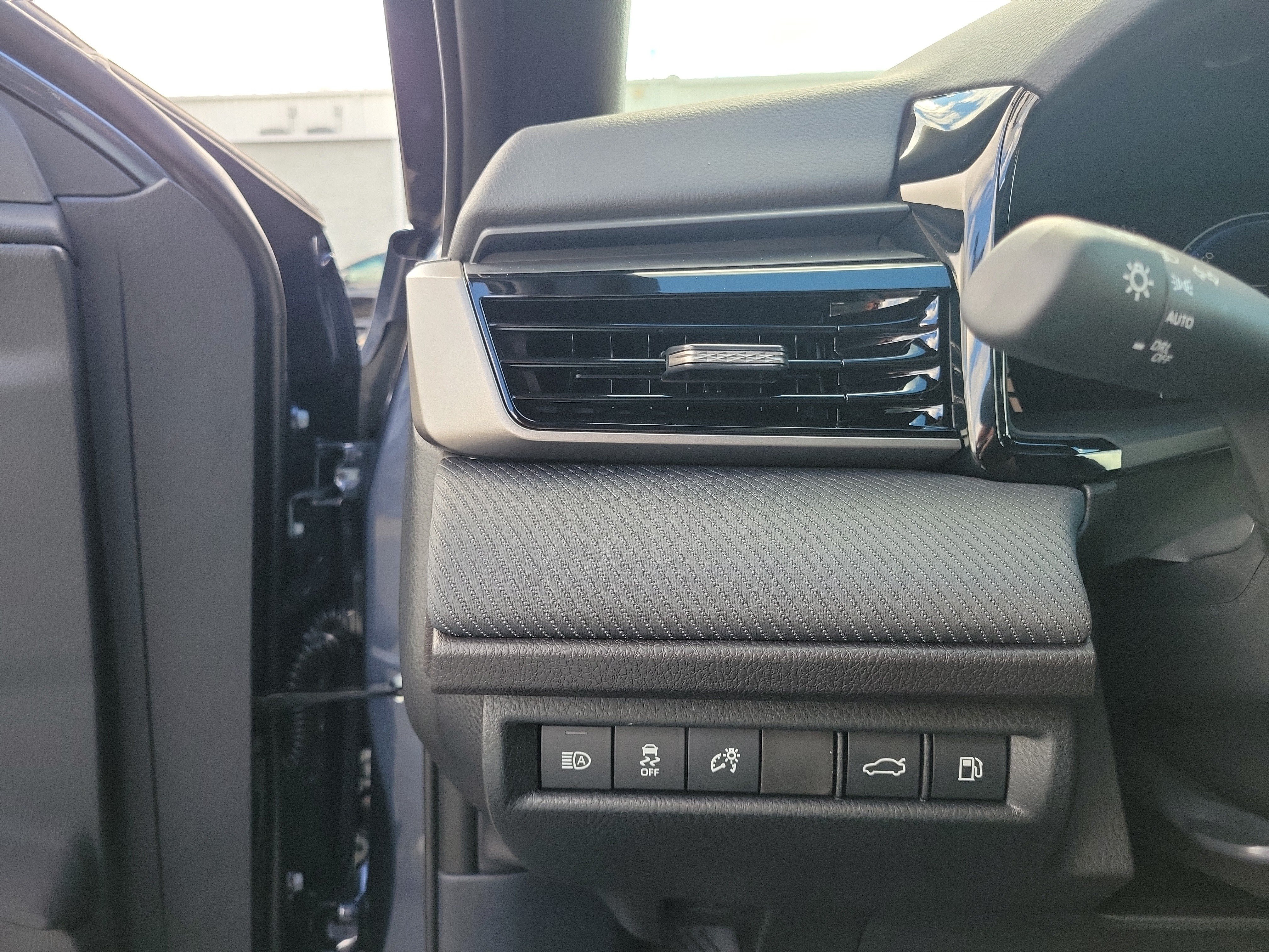 New 2026 Toyota Camry SE FWD image 20