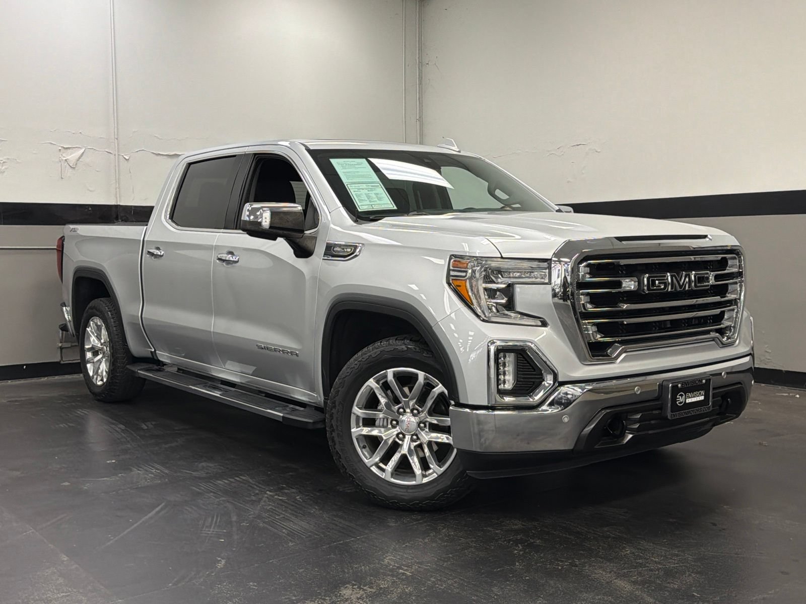 Used 2021 GMC Sierra 1500 SLT w/ SLT Premium Plus Package AWD/4WD image 2