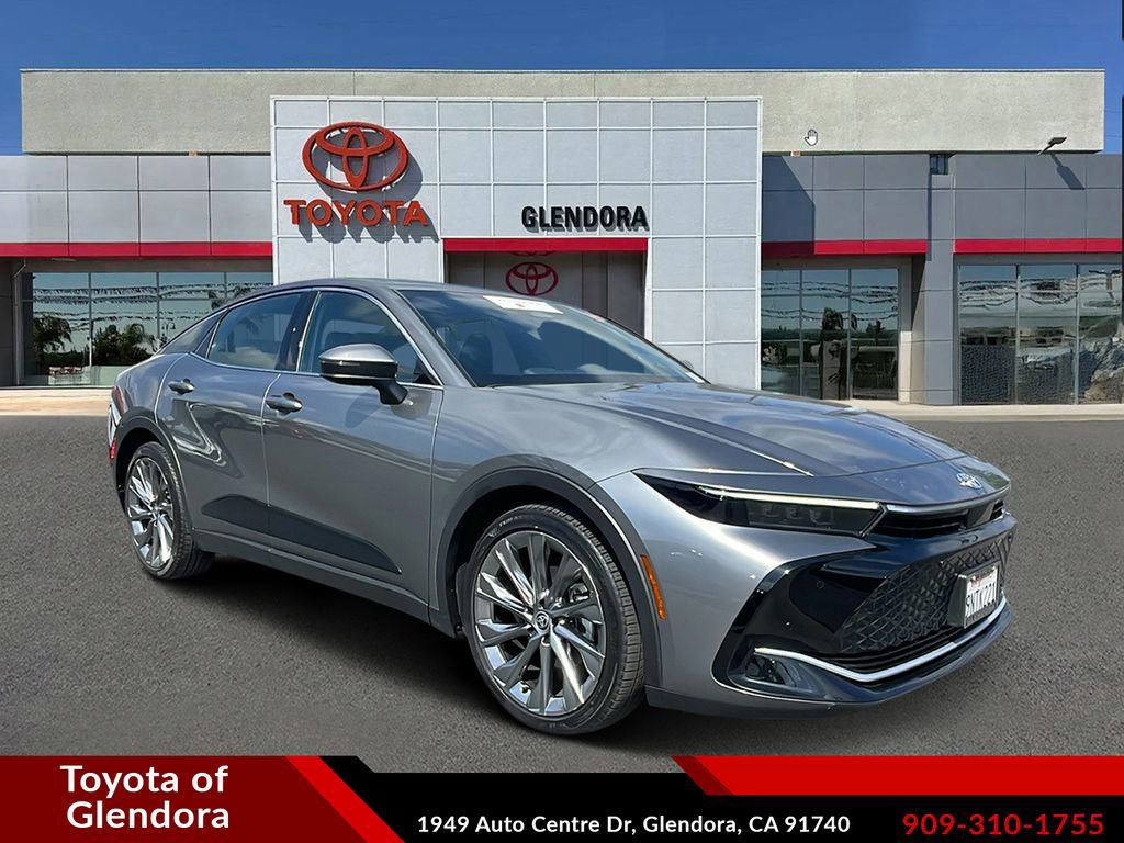 Certified 2025 Toyota Crown Limited AWD/4WD image 1