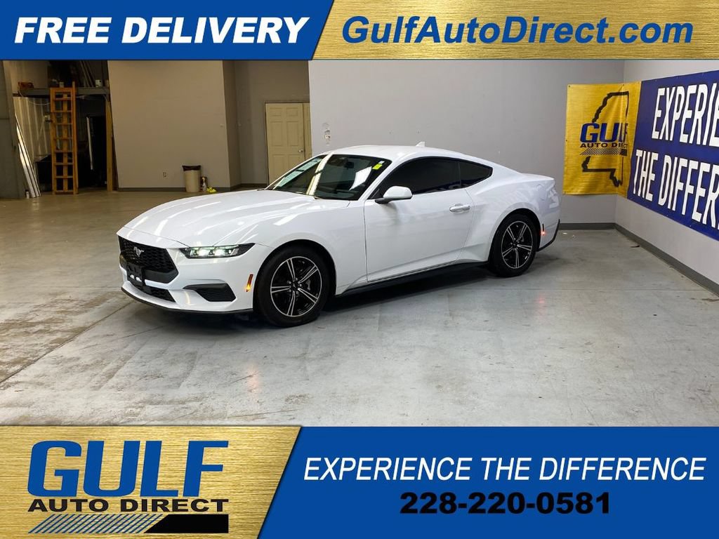 Used 2024 Ford Mustang Coupe RWD image 5