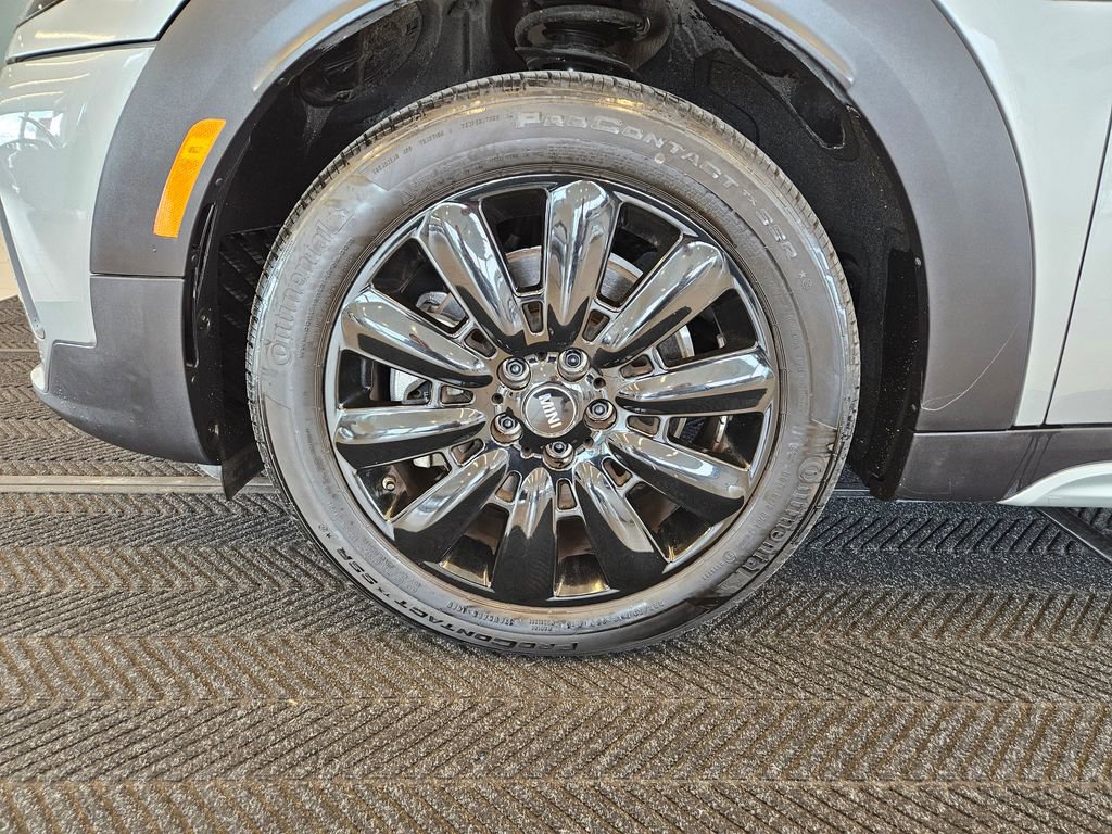 Used 2023 MINI Cooper Countryman S w/ Signature Upholstery Package image 12