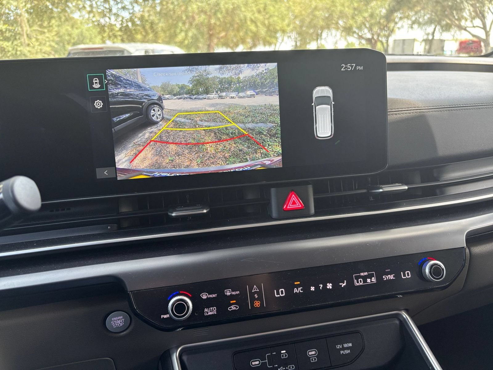 Used 2026 Kia Carnival FWD image 16
