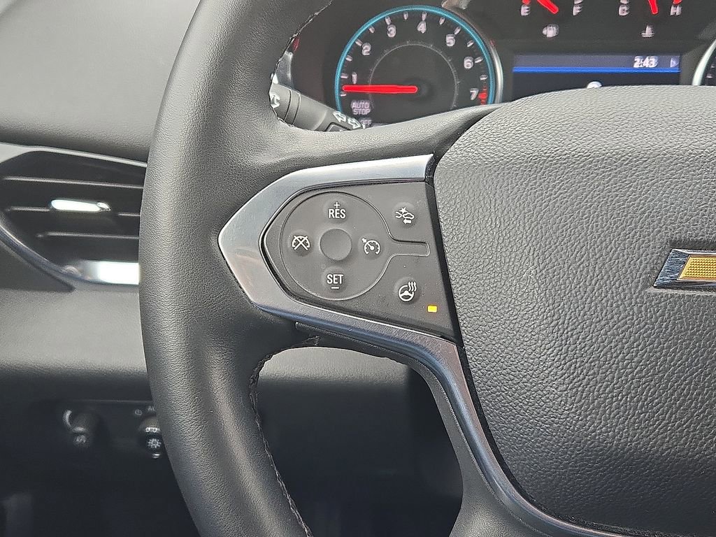 Used 2023 Chevrolet Traverse LT image 27