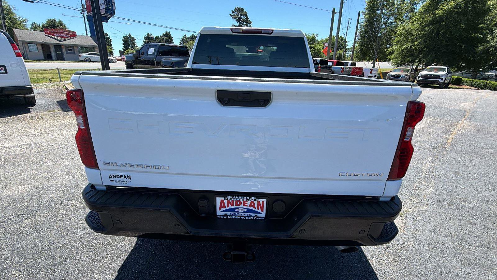 Used 2024 Chevrolet Silverado 2500 Custom w/ Custom Value Package AWD/4WD image 6