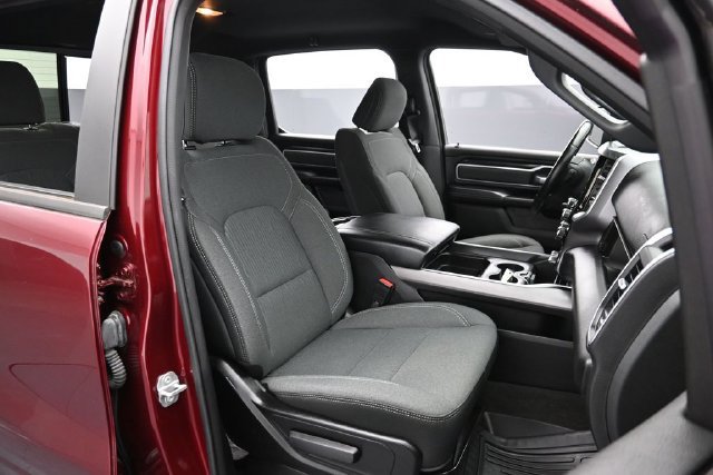 Used 2022 RAM 1500 Big Horn AWD/4WD image 38