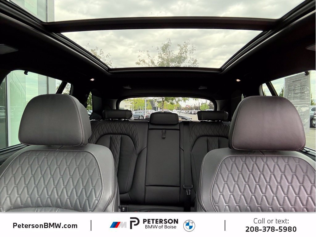 Used 2019 BMW X5 xDrive50i w/ M Sport Package AWD/4WD image 39