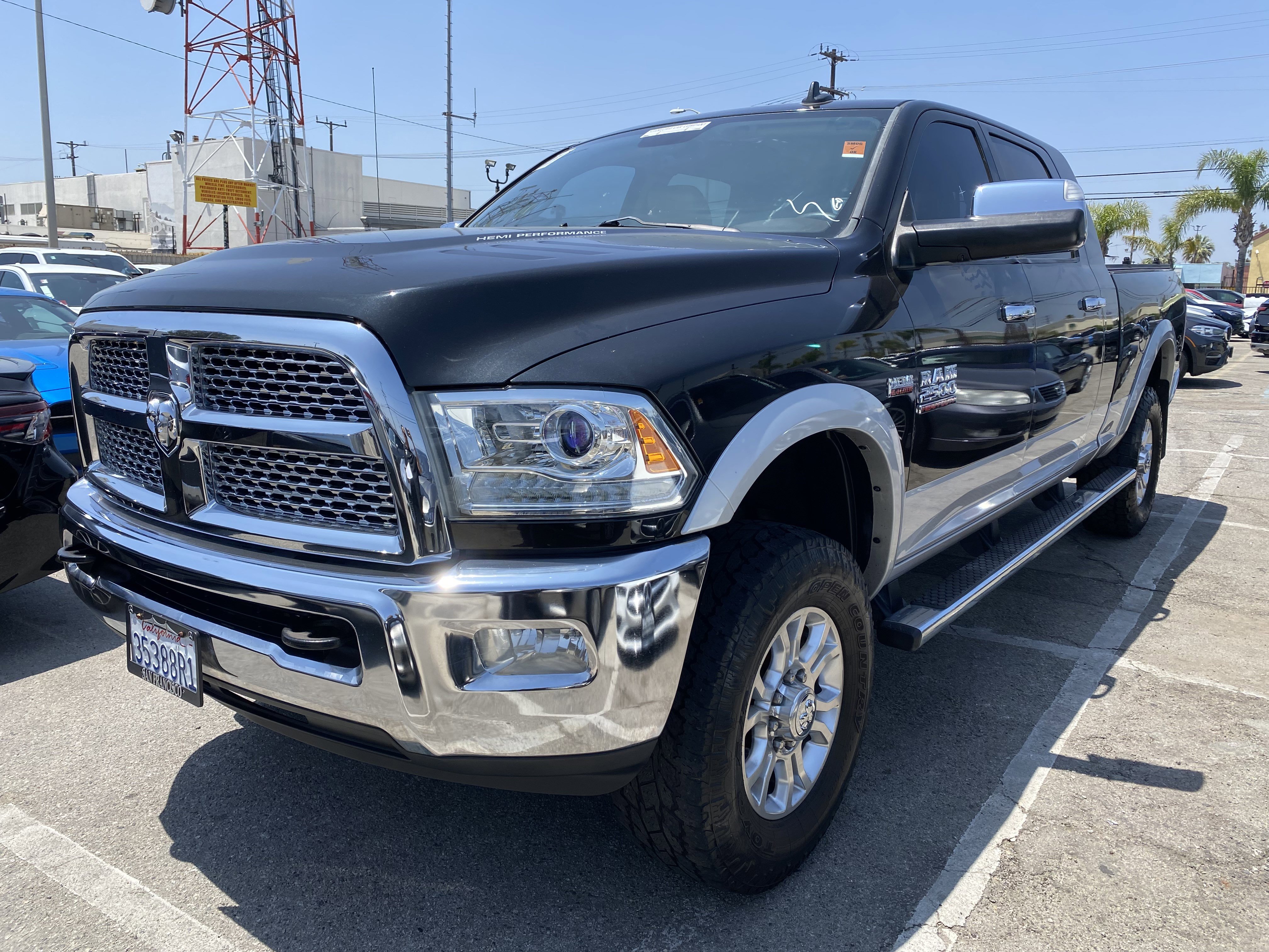 Used 2015 RAM 2500 Laramie w/ Protection Group AWD/4WD image 2
