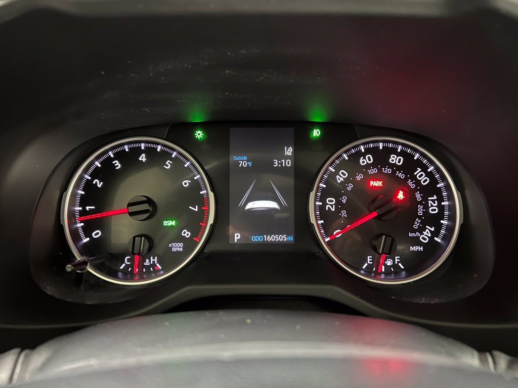 Used 2022 Toyota RAV4 XLE Premium AWD/4WD image 37