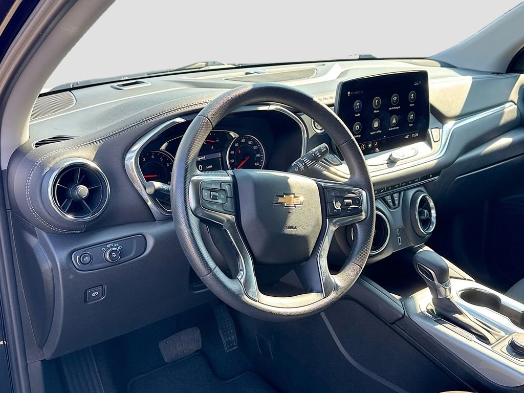 Used 2025 Chevrolet Blazer LT image 20